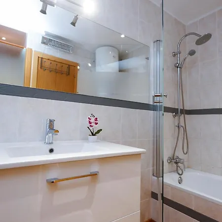 Apartment Lifeway Cranc Xperience By Guestway